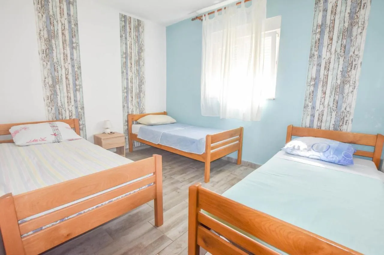Дом отдыха House Romano Nevidane Хорватия